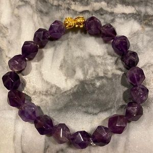 18k Amethyst Bracelet